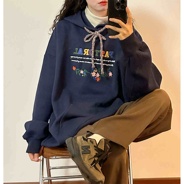 Women's Fashionable Embroidered Top With Hoodie Coat Heads