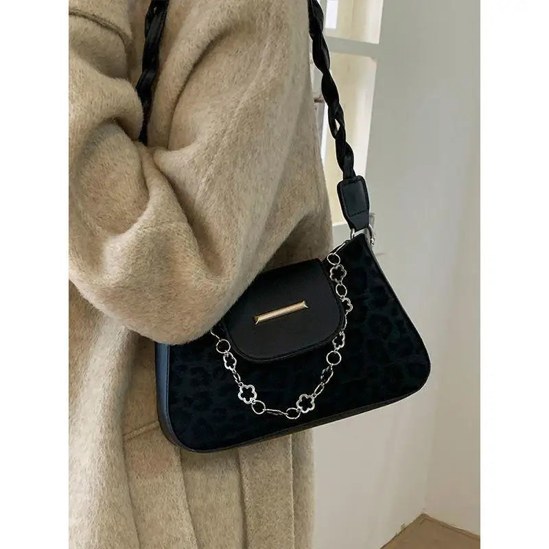 Women  Shoulder Bags Fashion Crossbody Bag For Work Shopping Travel Daily Retro Crossbody Bag Versatile Handbag