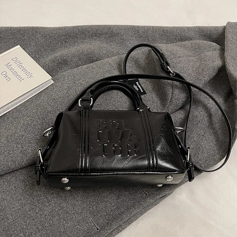 Ladies' Shoulder Bag Retro Trend Niche Handbag Pillow Bag Versatile High-end Fashionable Commuting Crossbody Bag Women Handbags